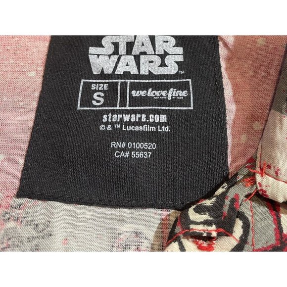 Star Wars Hawaiian Shirt Men's Size Small Red Death Star Luau Aloha Dago… - Picture 6 of 6